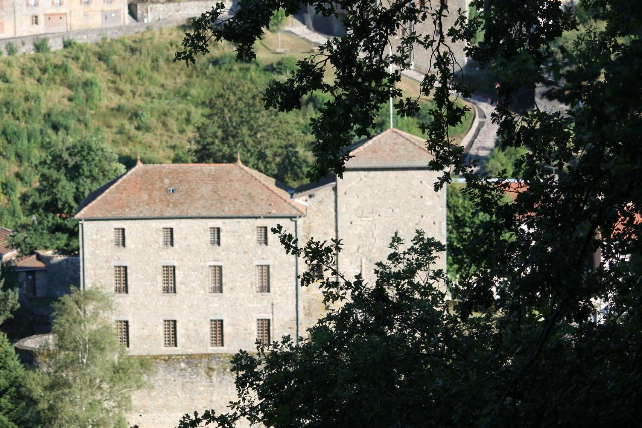 Chambre Bounty, B&B, Cuisine Privee, Lit Queen Size, Terrasse, Parking, Garage Olliergues 外观 照片