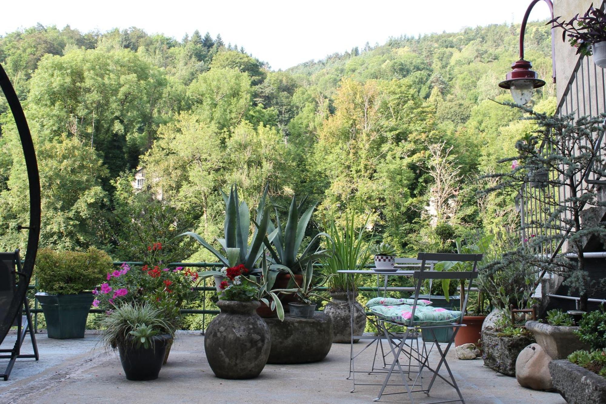 Chambre Bounty, B&B, Cuisine Privee, Lit Queen Size, Terrasse, Parking, Garage Olliergues 外观 照片
